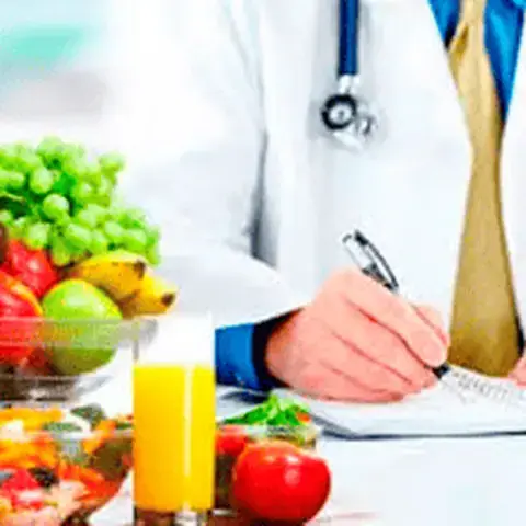 Profissional da área de Nutrição e Dietética